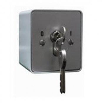 ST-ES120SM Переключатель с ключом Keyswitch, накладной, 2 группы контактов НР/НЗ